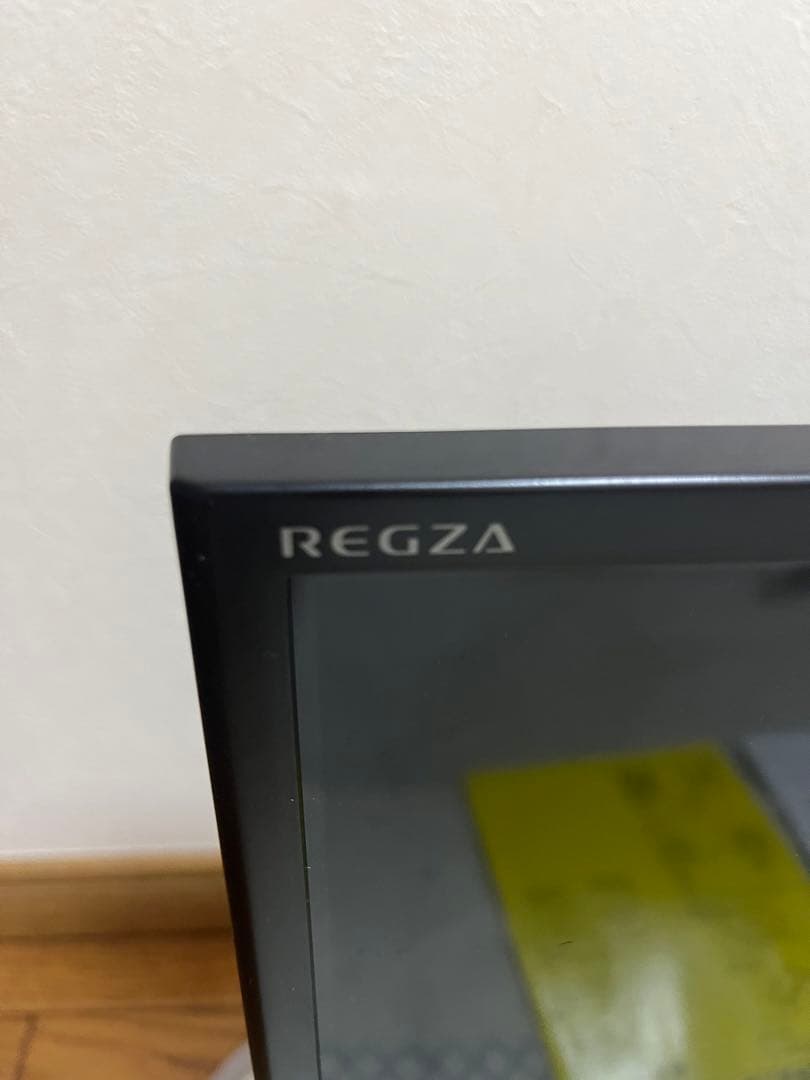 【美品】REGZA 32V34 2022年製　32インチ　送料込み　説明書等付