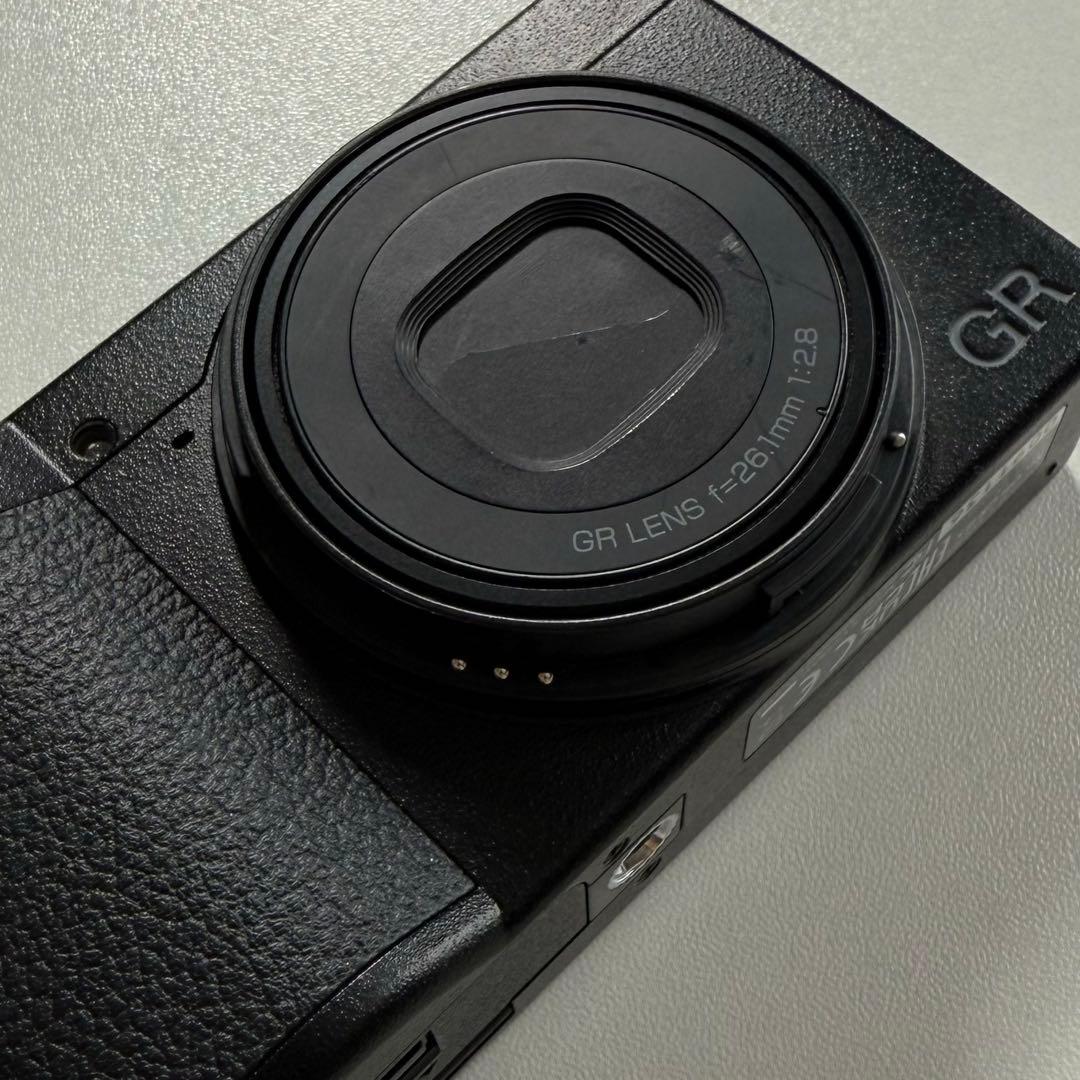 【付属品＋ストラップ】RICOH リコー GR Ⅲx 箱無し　シャッター数少なめ
