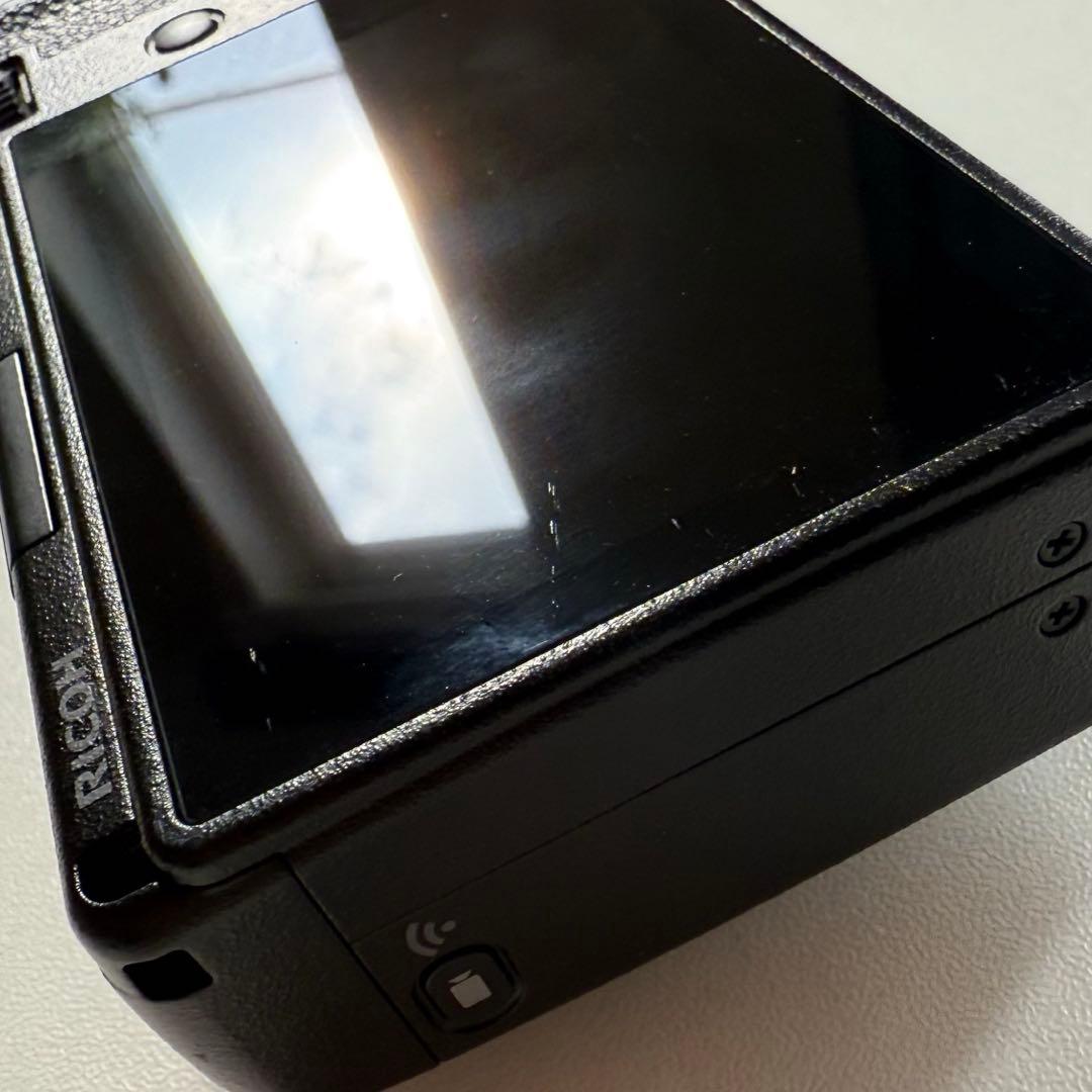 【付属品＋ストラップ】RICOH リコー GR Ⅲx 箱無し　シャッター数少なめ