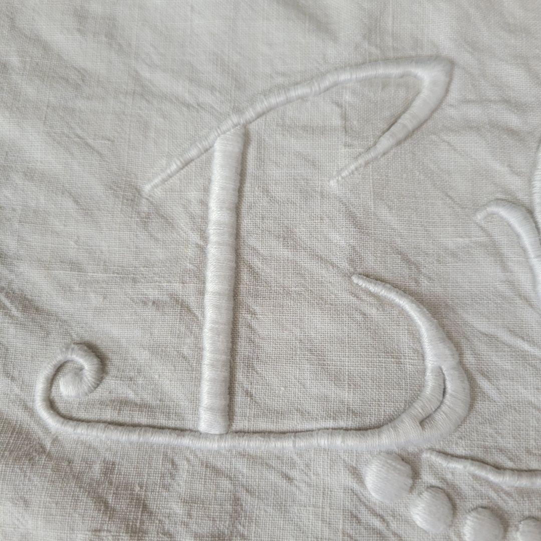 フランス　アンティーク　シーツ　リネン　モノグラムとドット
