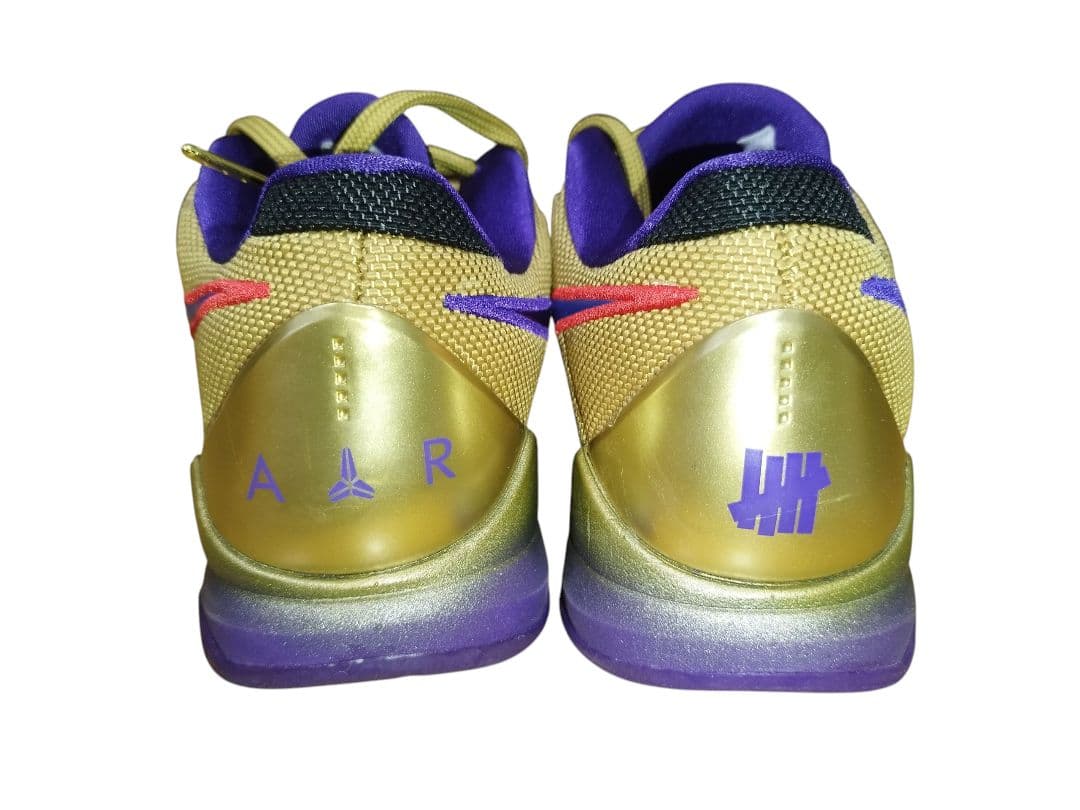 新品　NIKEナイキ　コービー 5　プロトロ　アンディフィーテッド　ゴールド