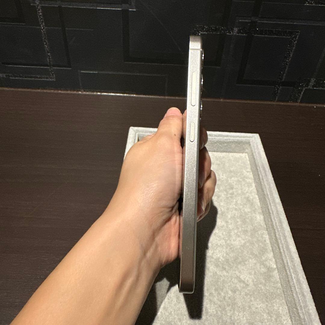 【美品】Galaxy S24 256GB アンバーイエロー