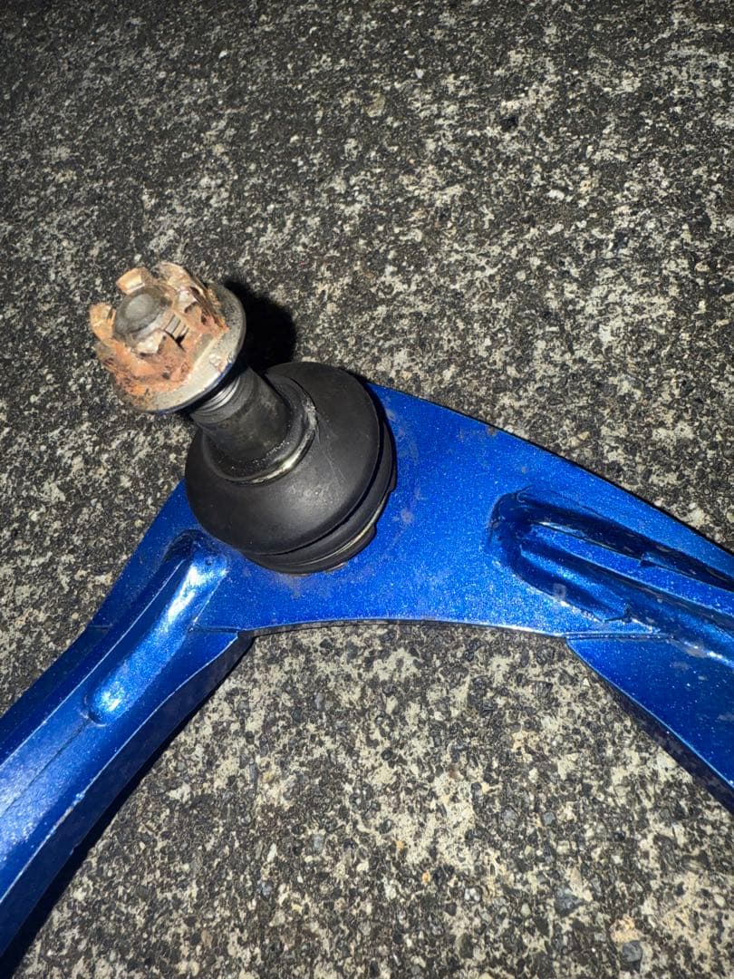 20クラウン　メーガンレーシング　アッパーアーム