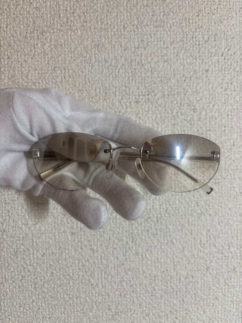 シャネル 4067 サングラス リムレス メガネ グレーグラデーション y2k