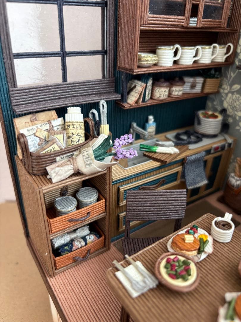 紙バンド　エコクラフト　ミニチュアダイニングキッチン