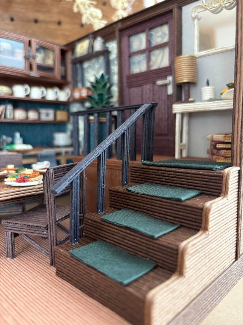 紙バンド　エコクラフト　ミニチュアダイニングキッチン