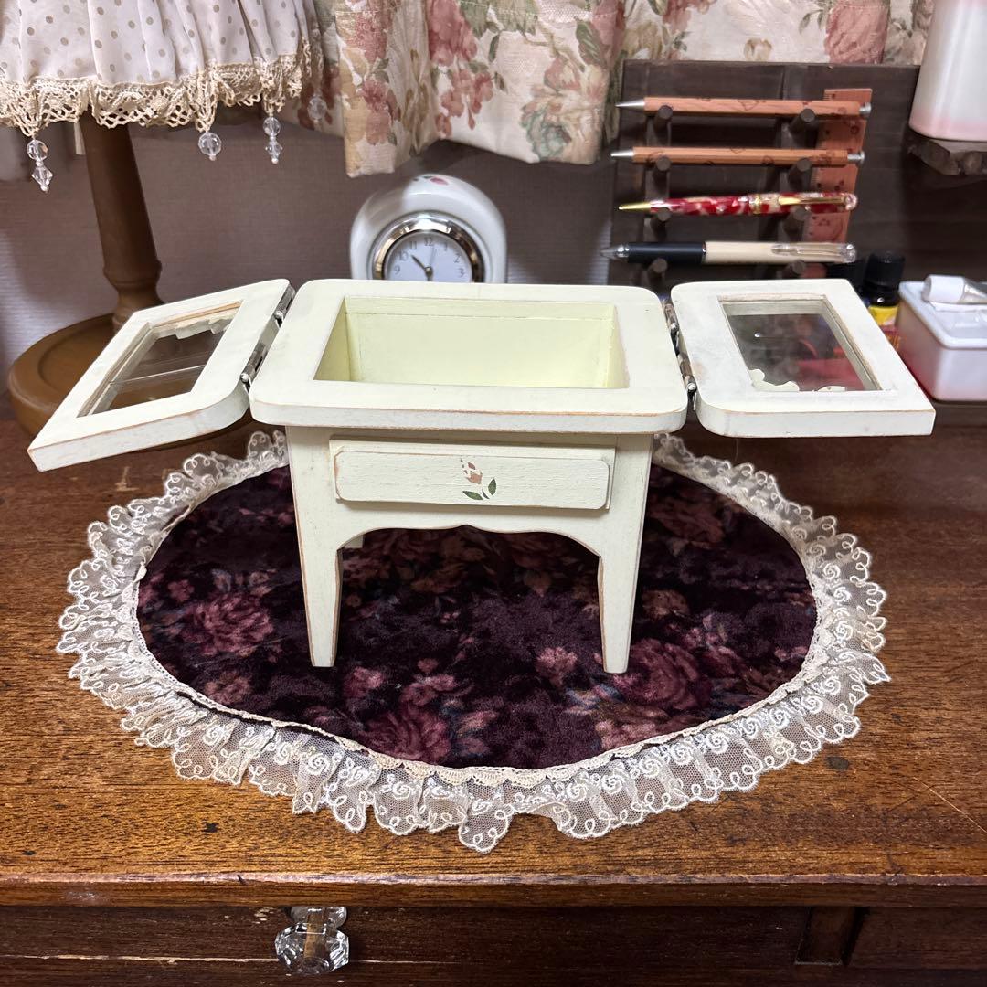 ステンシルマニーローズ ミニチュア家具 マニーポストカードプレゼント