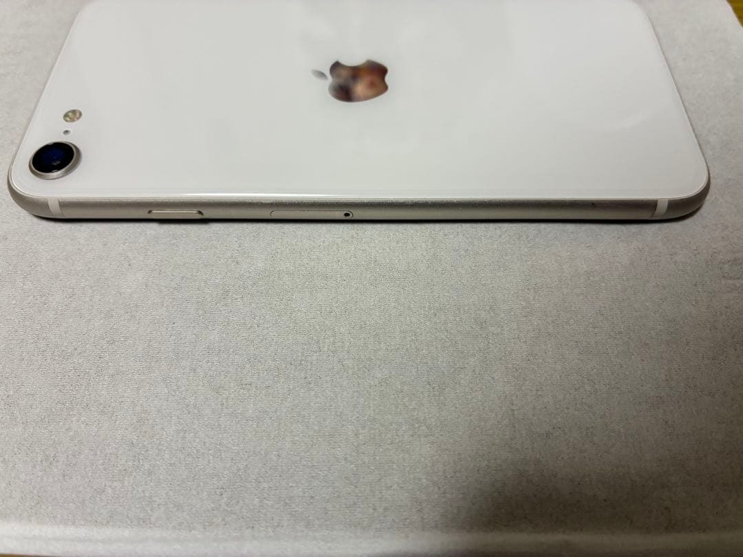 iPhone SE3 （第3世代) 128GB ホワイト 24時間以内発送