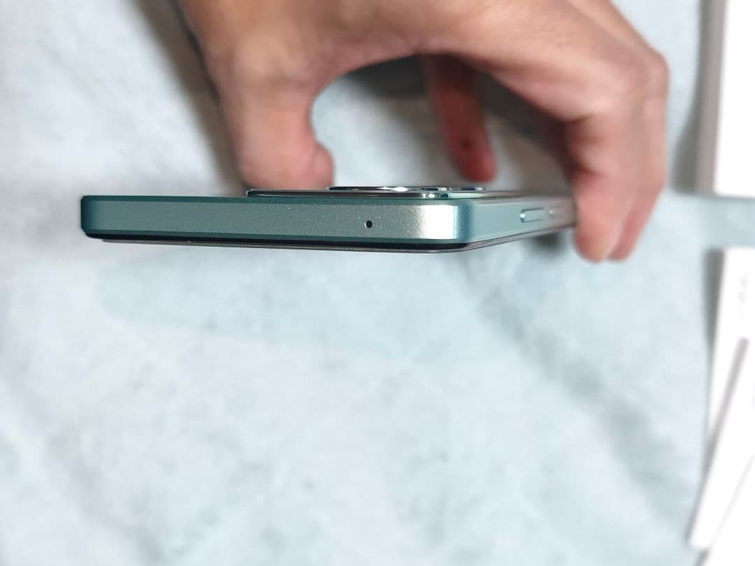 【美品】OPPO A79 5G 本体