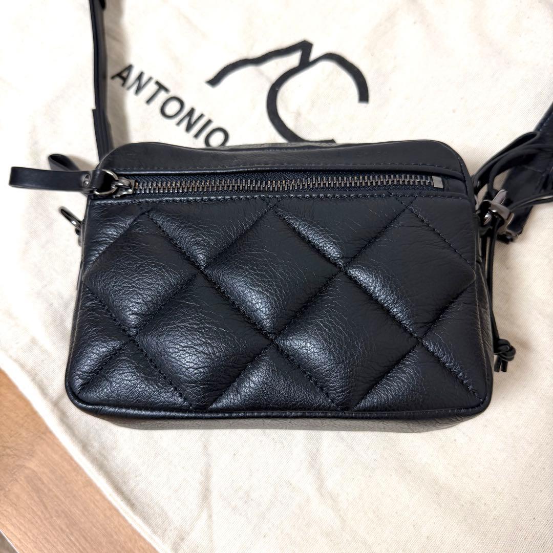 【新品タグ付】ANTONIO CRISTIANO 牛革 ショルダー保存袋付