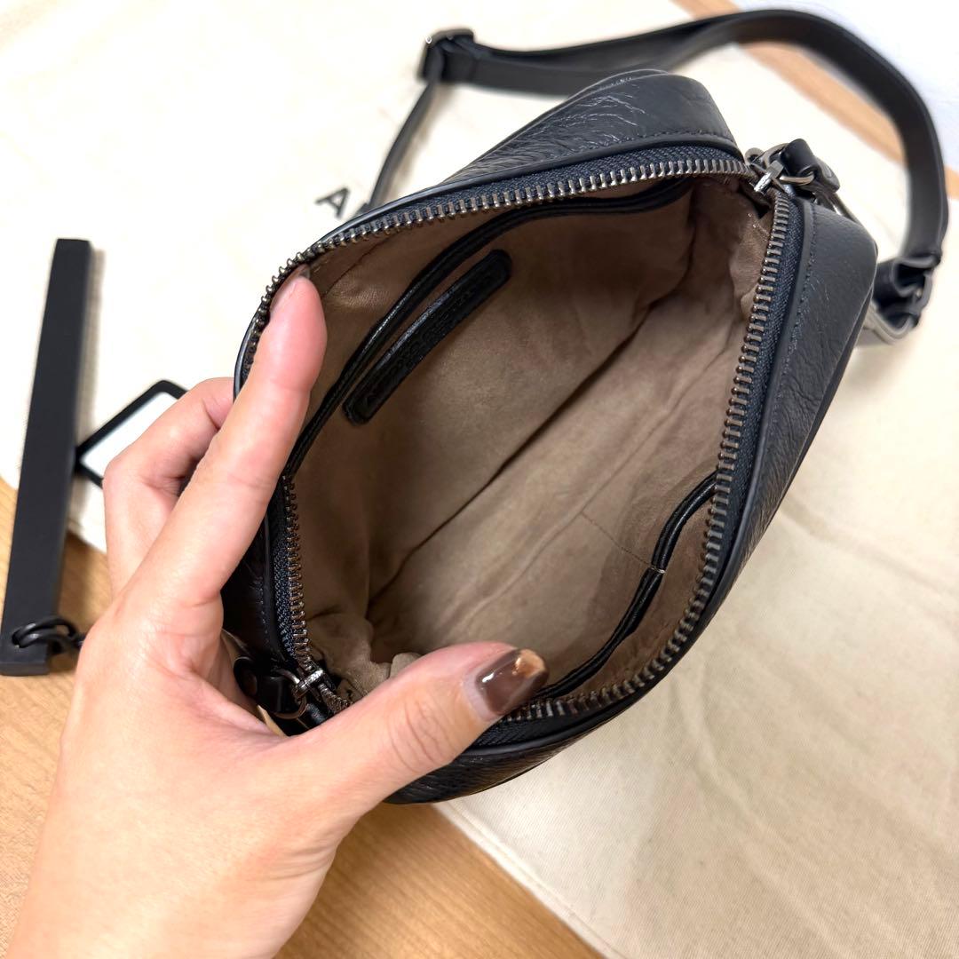 【新品タグ付】ANTONIO CRISTIANO 牛革 ショルダー保存袋付