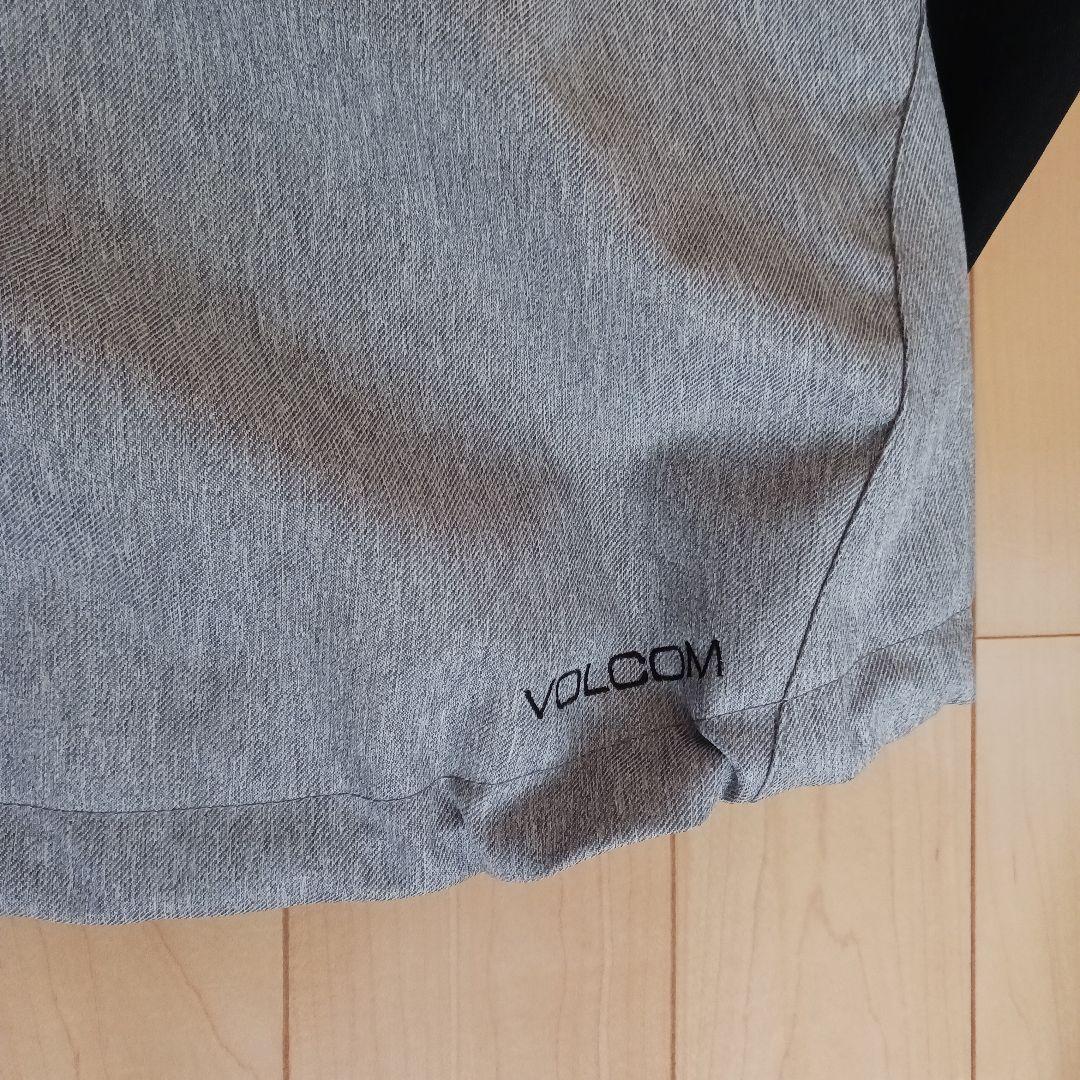 【美品】VOLCOM スノーボードウェアジャケット レディースＳサイズ