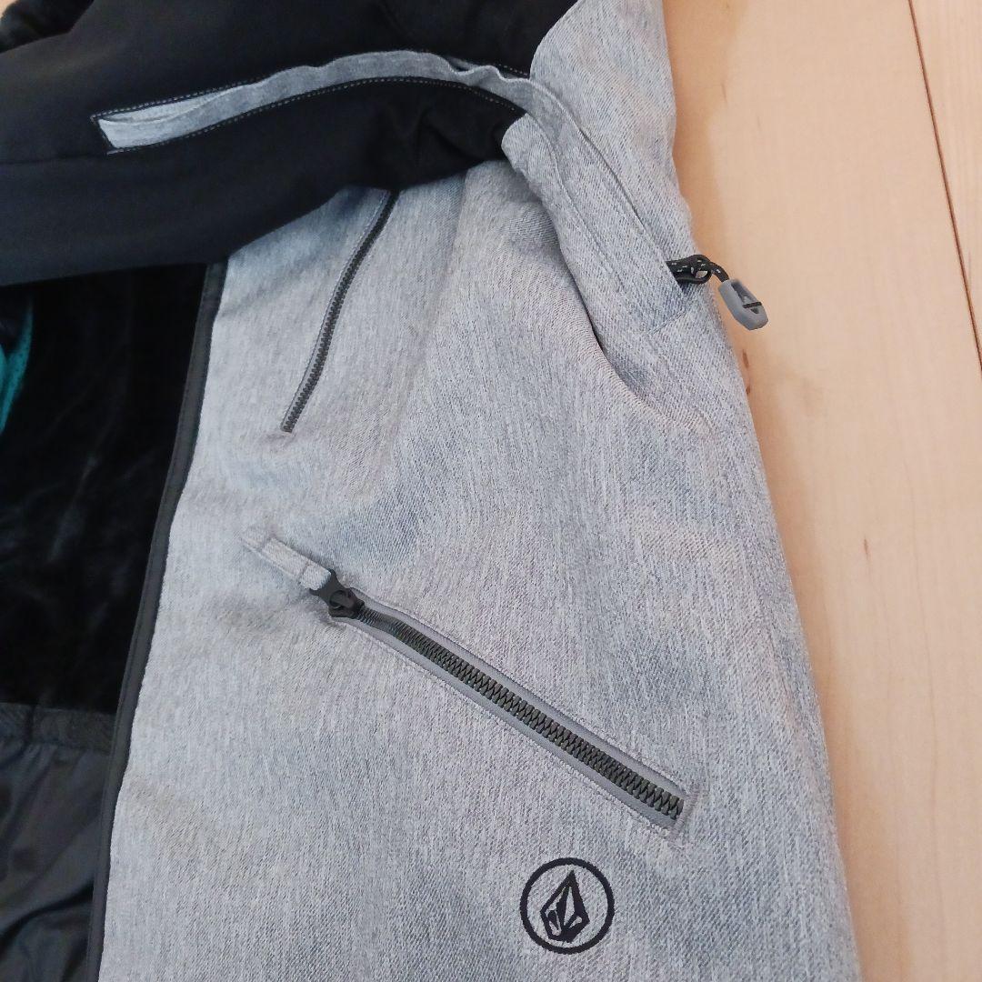 【美品】VOLCOM スノーボードウェアジャケット レディースＳサイズ