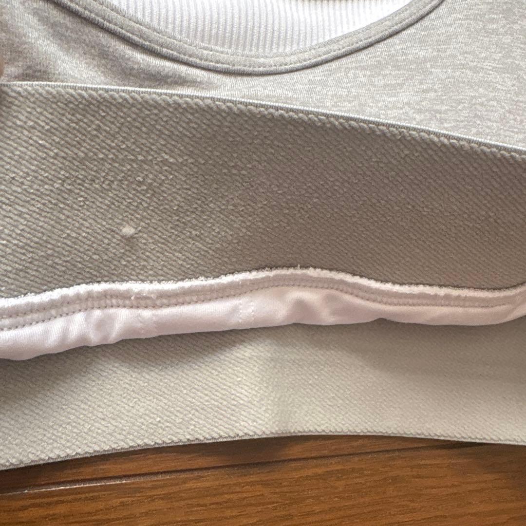 【ALO Yoga】新作 ブラトップ グレー 海外Sサイズ