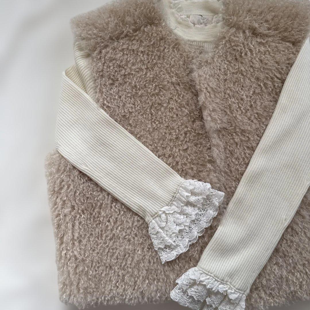 『お値下げ』新品！OHGA ベージュ ファーベスト F