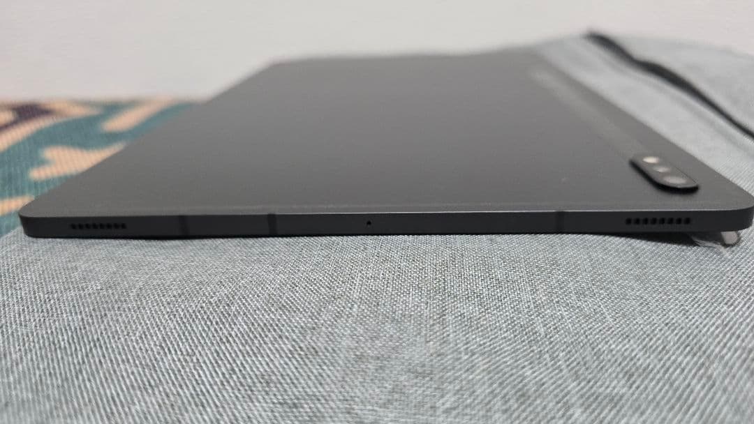 Galaxy Tab S8+ 本体 + Book Cover Keyboard付