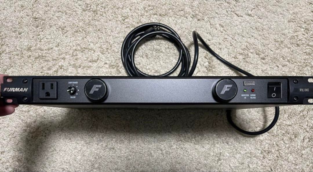 Furman PL-8C パワーコンディショナー