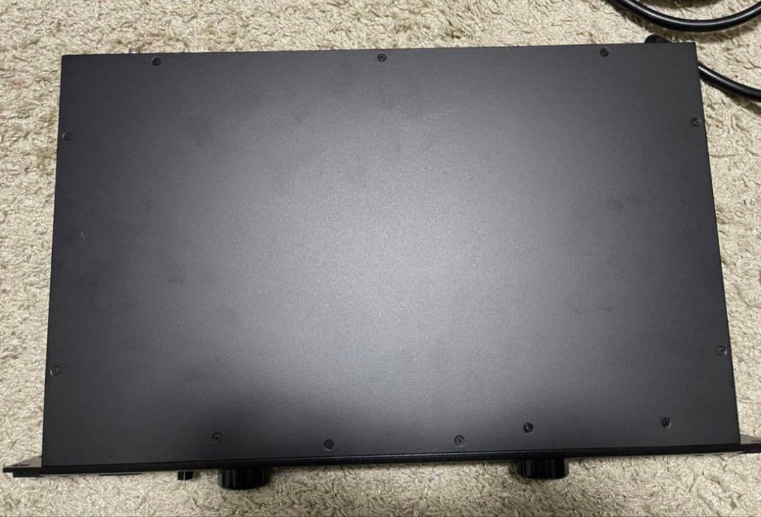 Furman PL-8C パワーコンディショナー