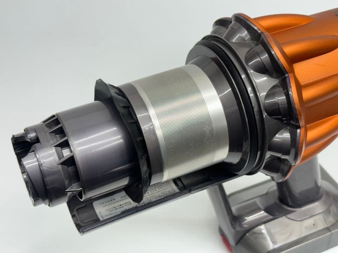 ダイソン　掃除機　デジタルスリムV8 SV18 本体　純正バッテリー付き　格安