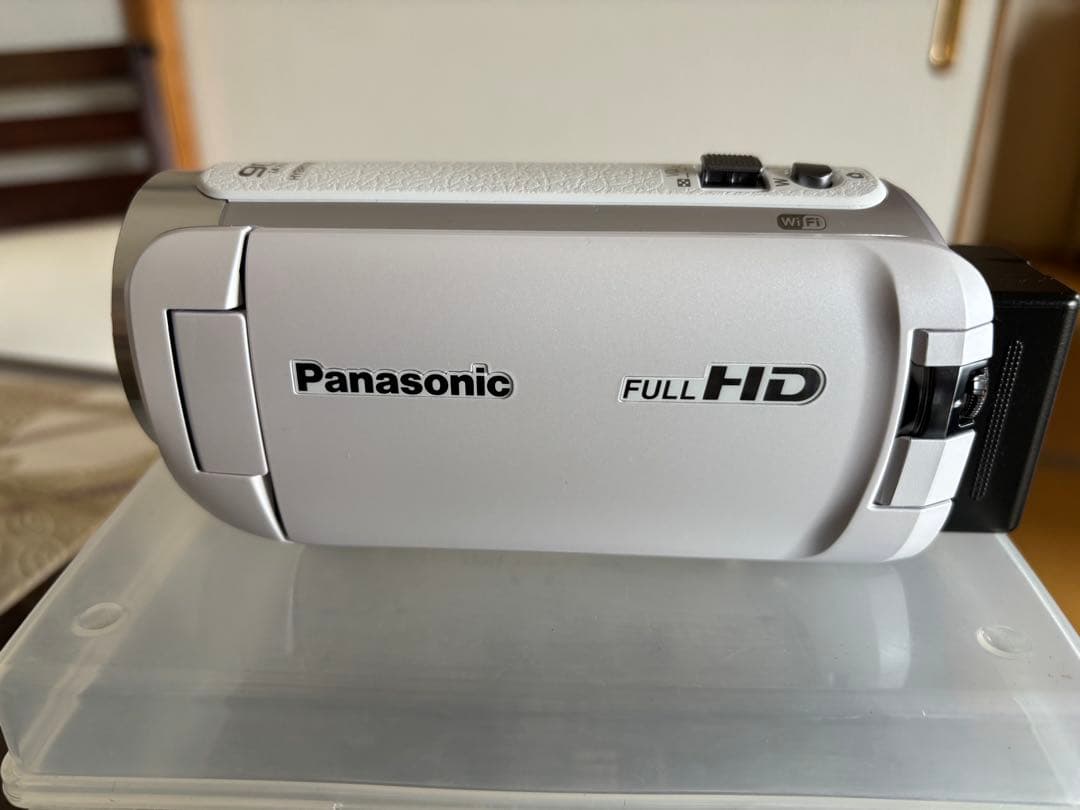 Panasonic HC-W590MS-W HDビデオカメラ2022年製