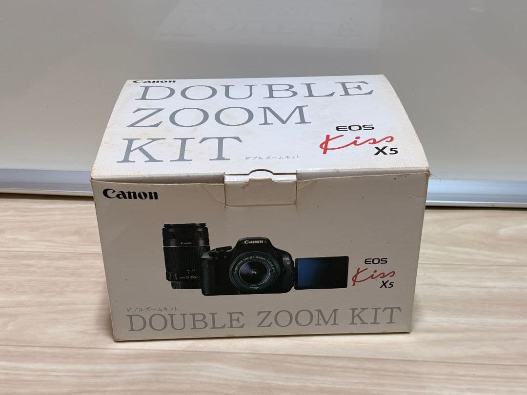 Canon EOS Kiss X5 ダブルズームキットEF-S18-55mm