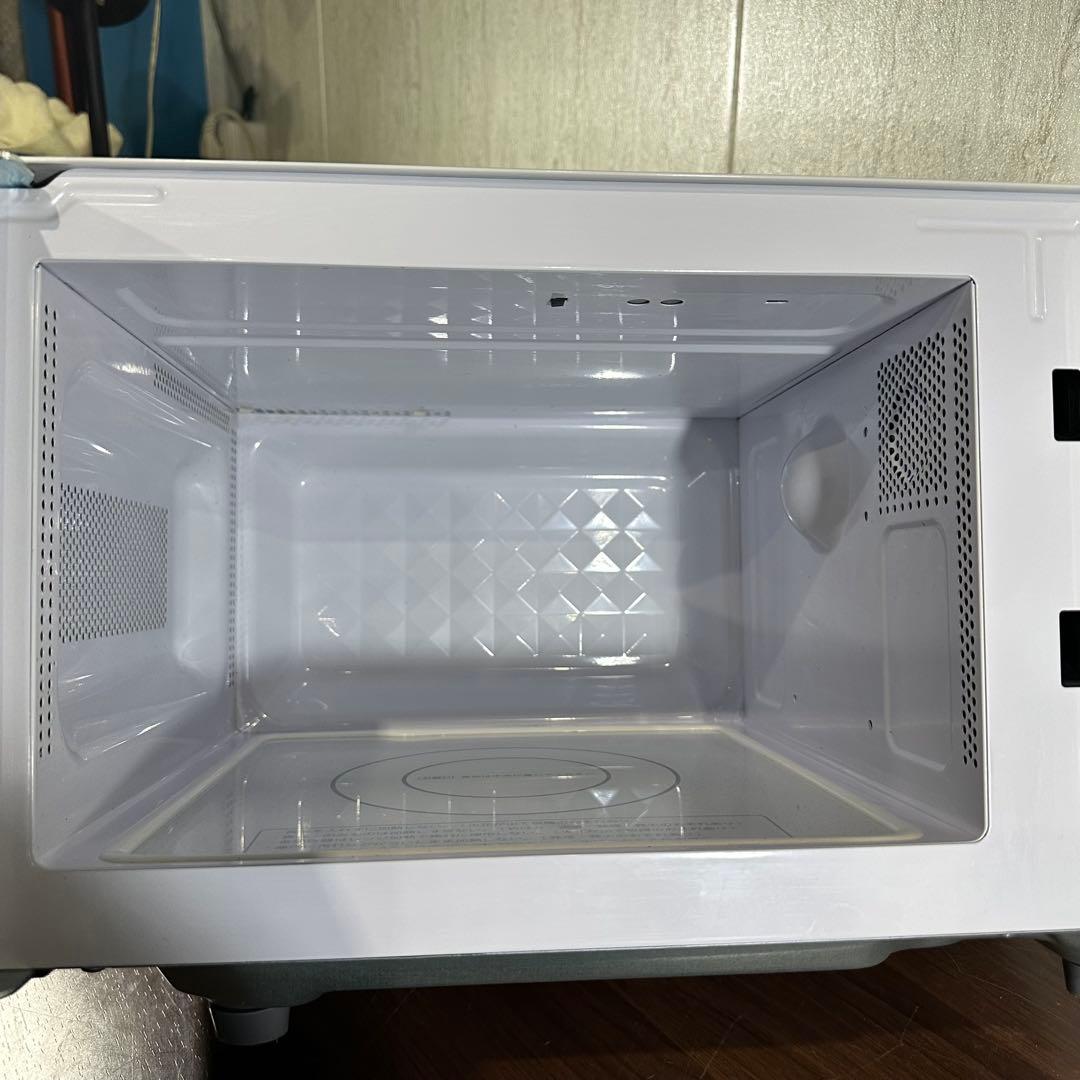 美品 即日発送 22年製　HITACHI 電子レンジ HMR-FT183