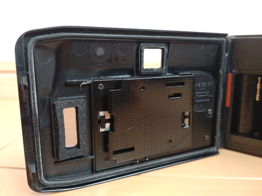 【ジャンク品・動作未確認】KYOCERA Tscopa フィルムカメラ