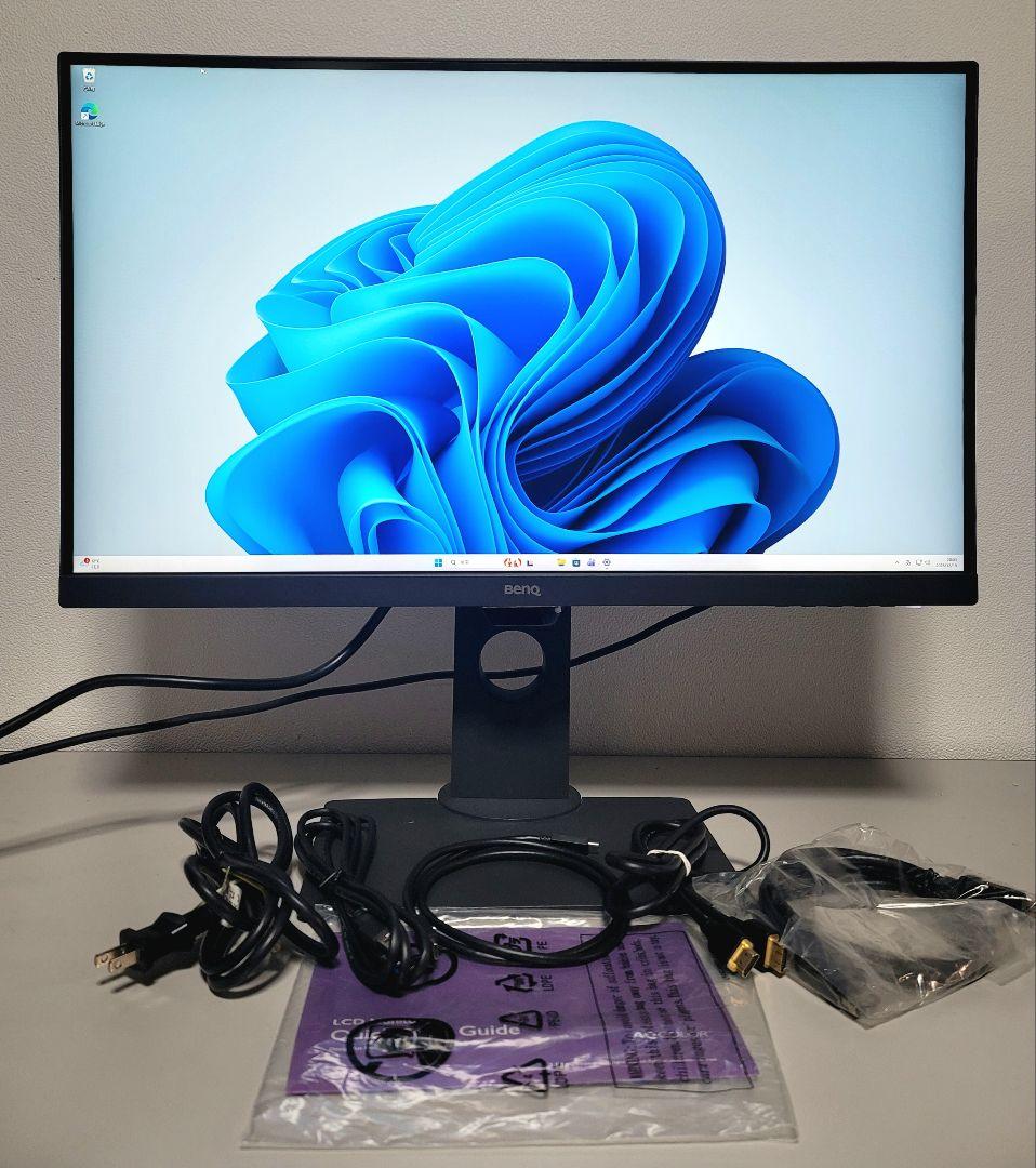 BenQ PD2705Q WQHD 27インチ　デザイナー向けモニター