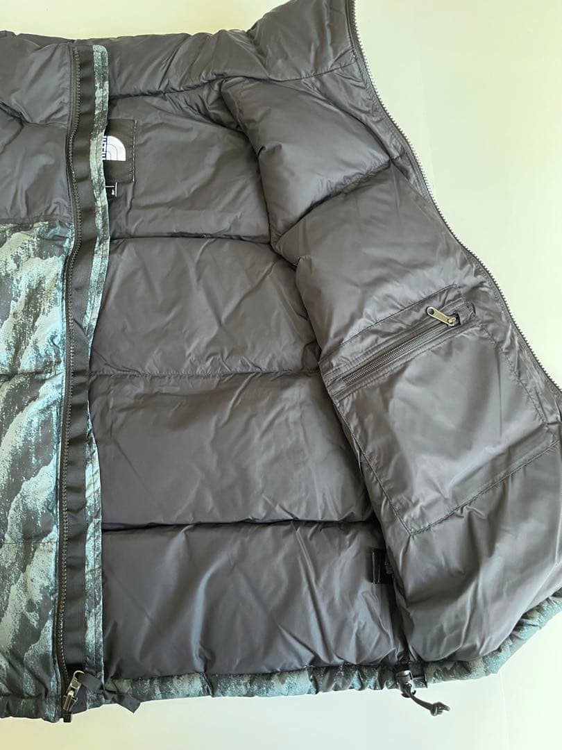 THE NORTH FACE 700フィルパワー　ヌプシ ダウンベスト