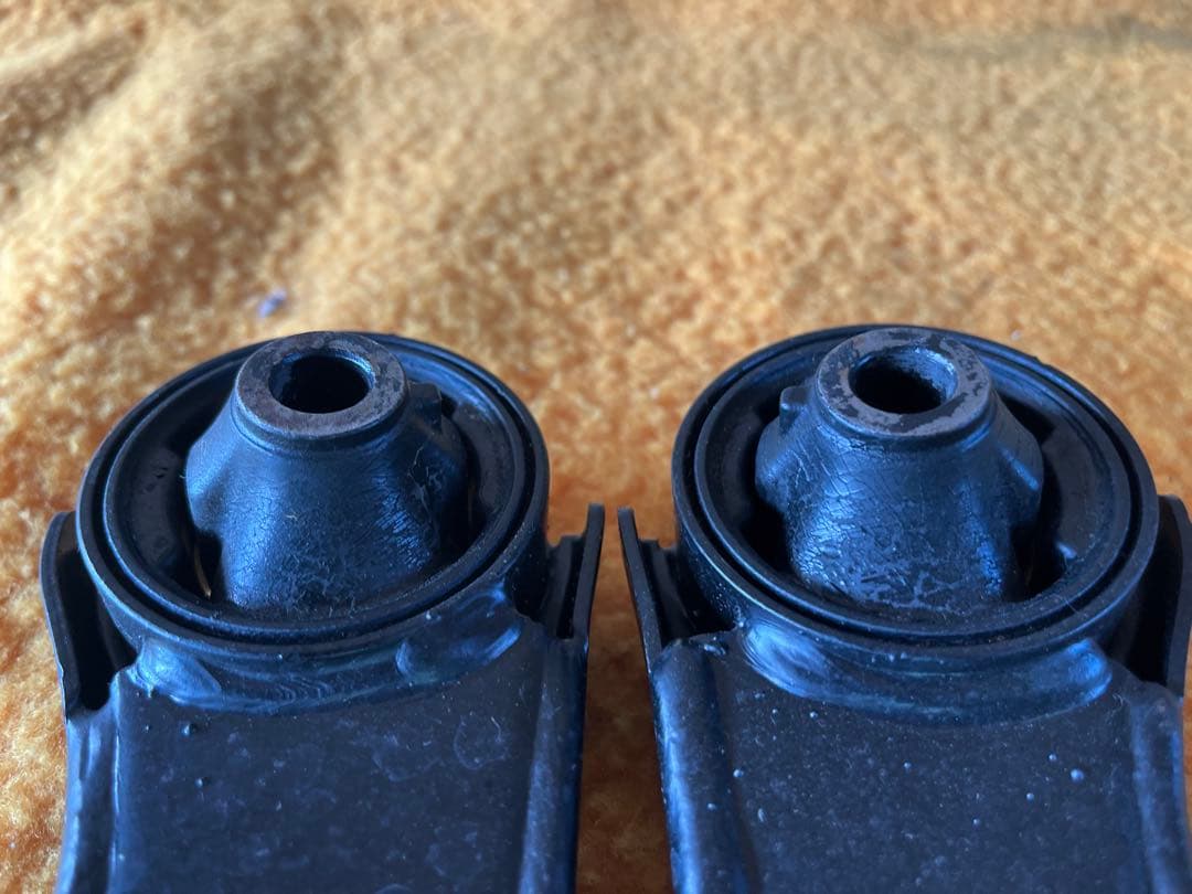 t*i様 ダイハツ エッセ L235S 加工ロアアーム