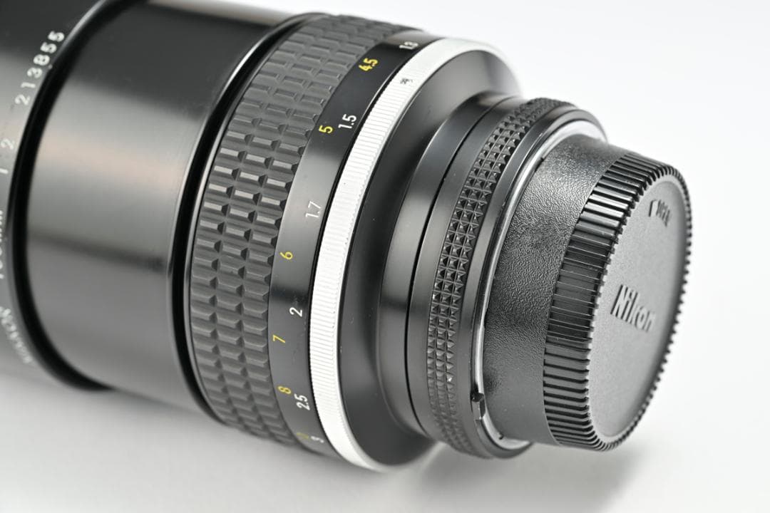 ニコン Ai NIKKOR 135mm F2