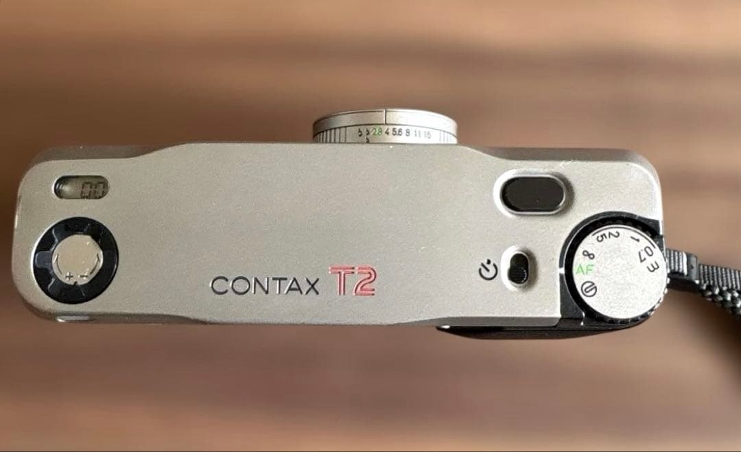 【高級コンパクトカメラ・希少】 Contax T2 チタンクローム