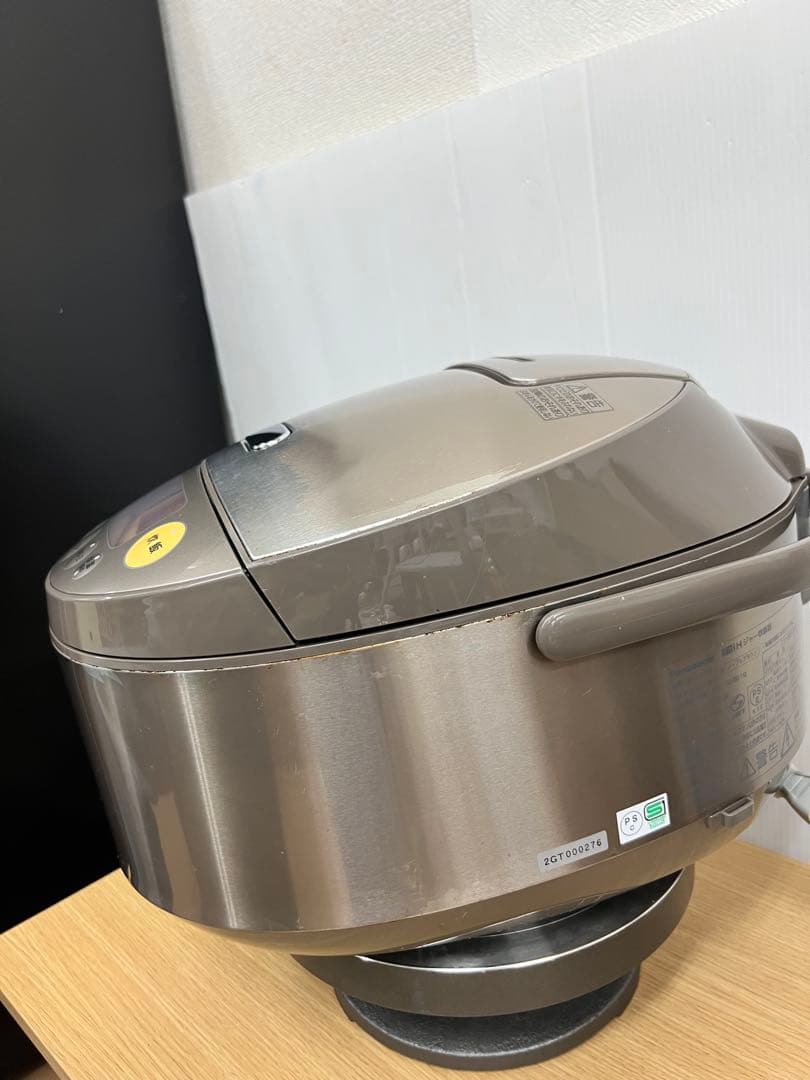 Panasonic 圧力IH炊飯器 SR-PA181 （2012年製）