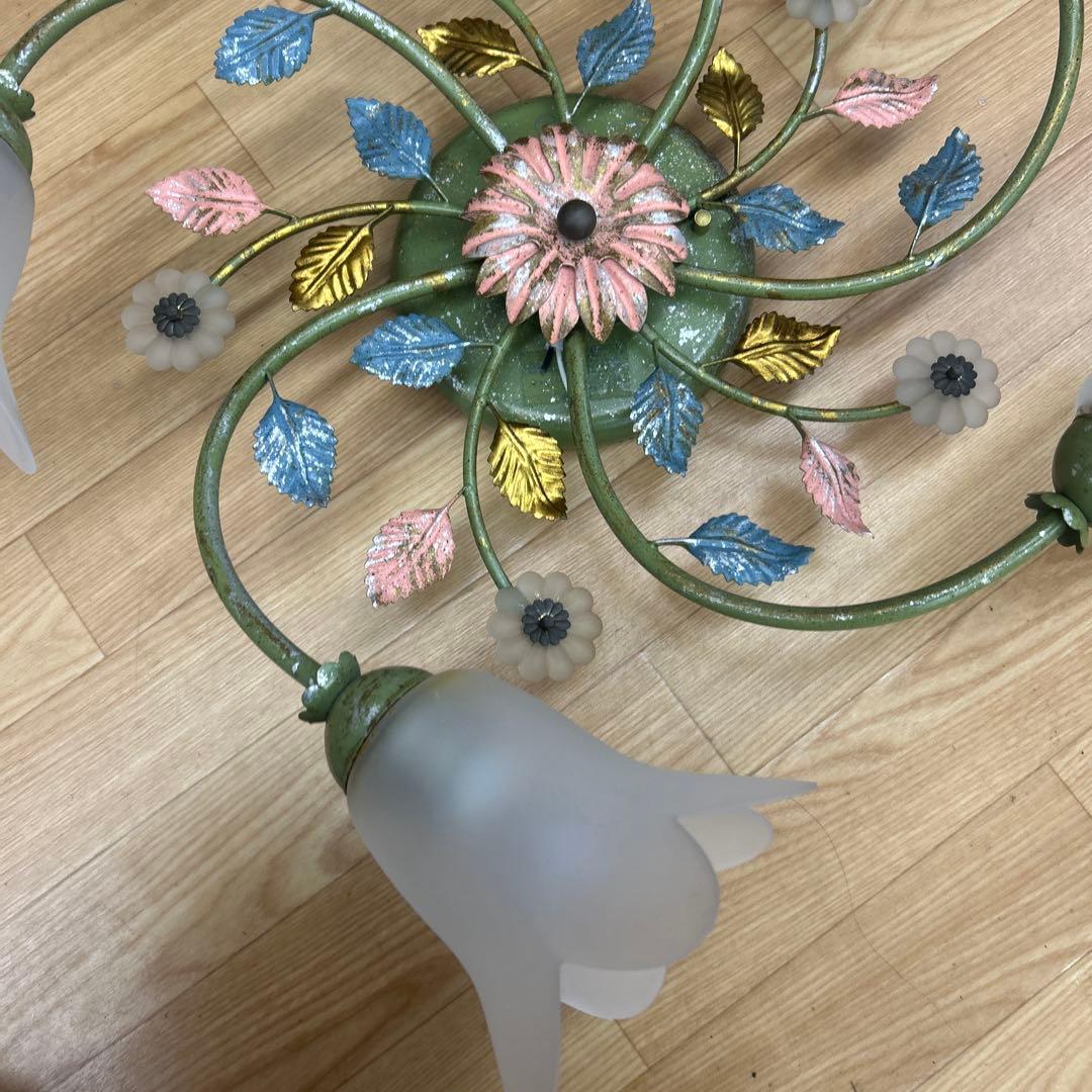 コイズミ　イルムシャンデリア5灯 フラワーガラスシェード