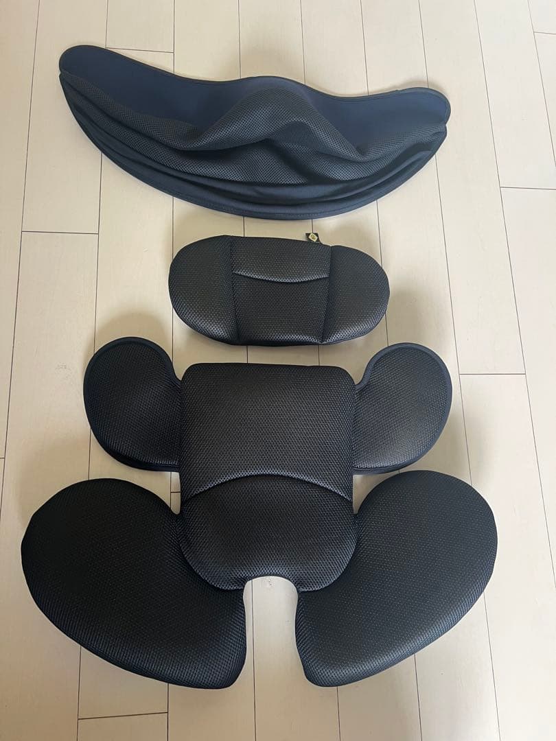 Combi コンビ チャイルドシート ウィゴーグランデ 新生児～4歳頃対応