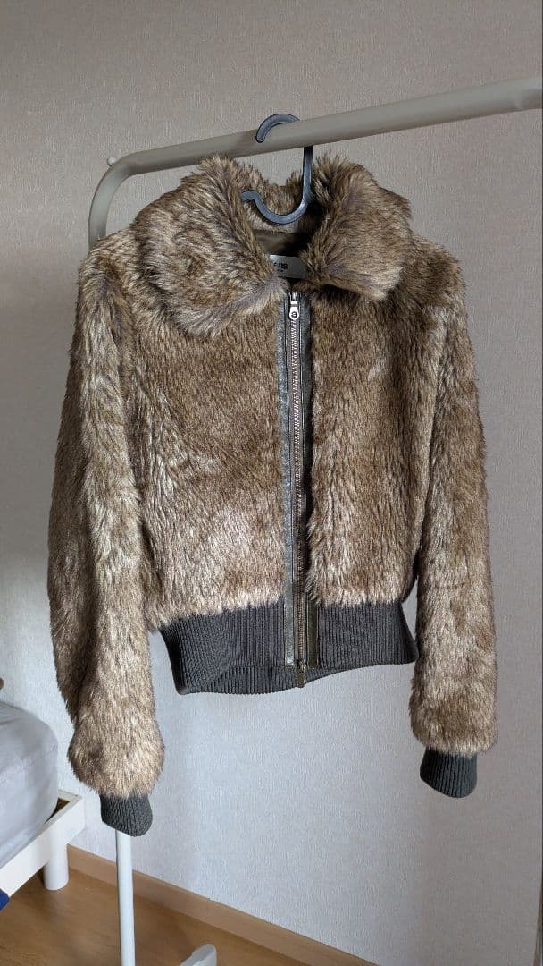 Oriens エコファーショートブルゾン