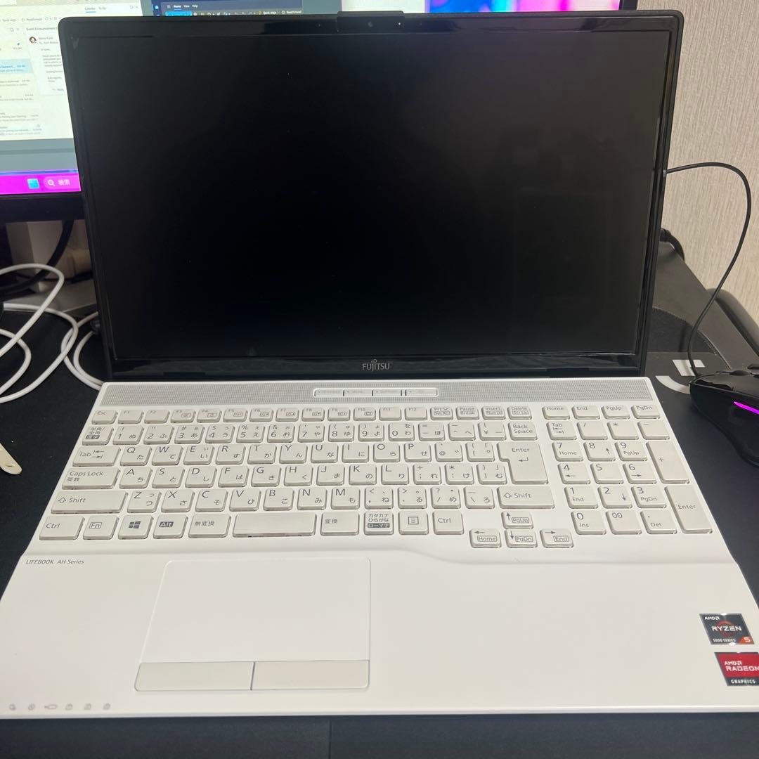 【ほぼ未使用品】富士通 LIFEBOOK AH480/H プレミアムホワイト