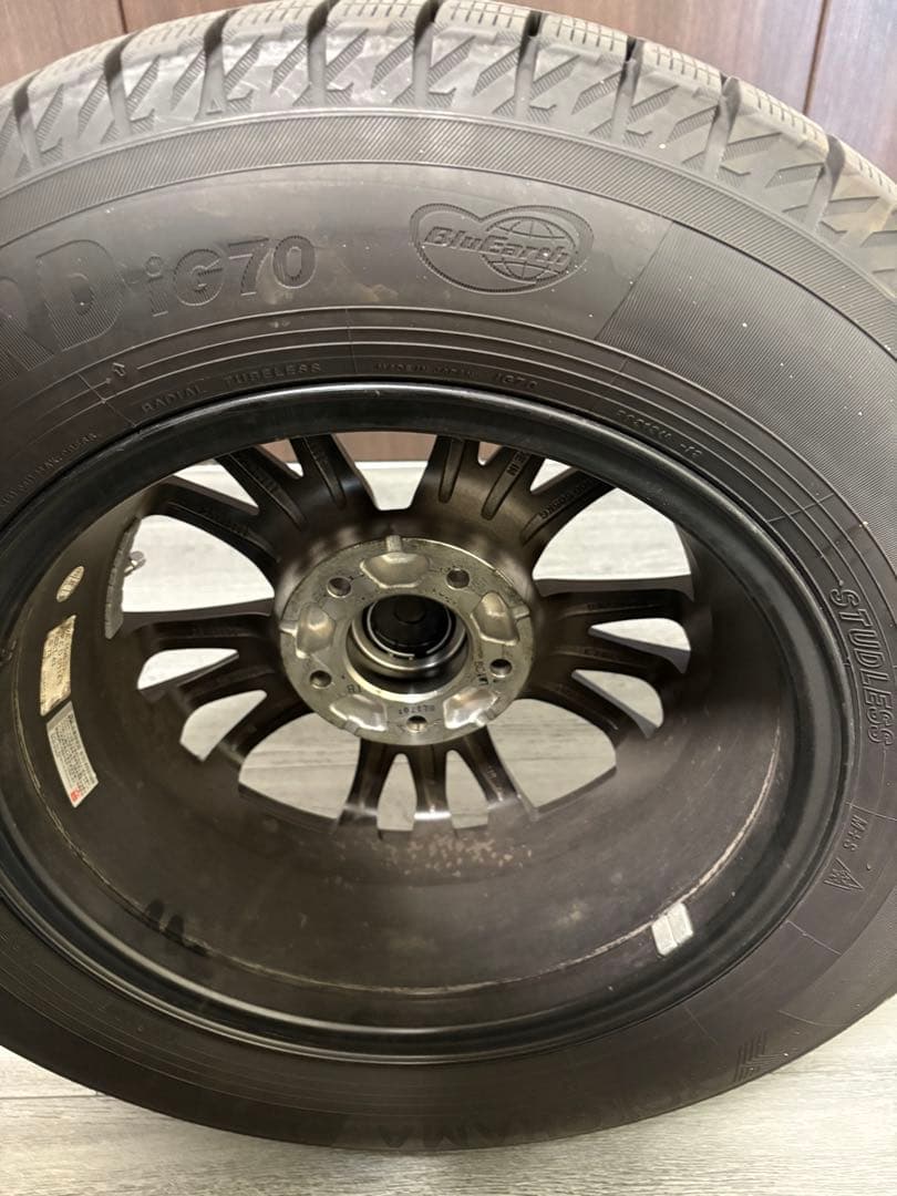 【値下げ中】ヨコハマ iceGUARD IG70 15インチタイヤホイールセット