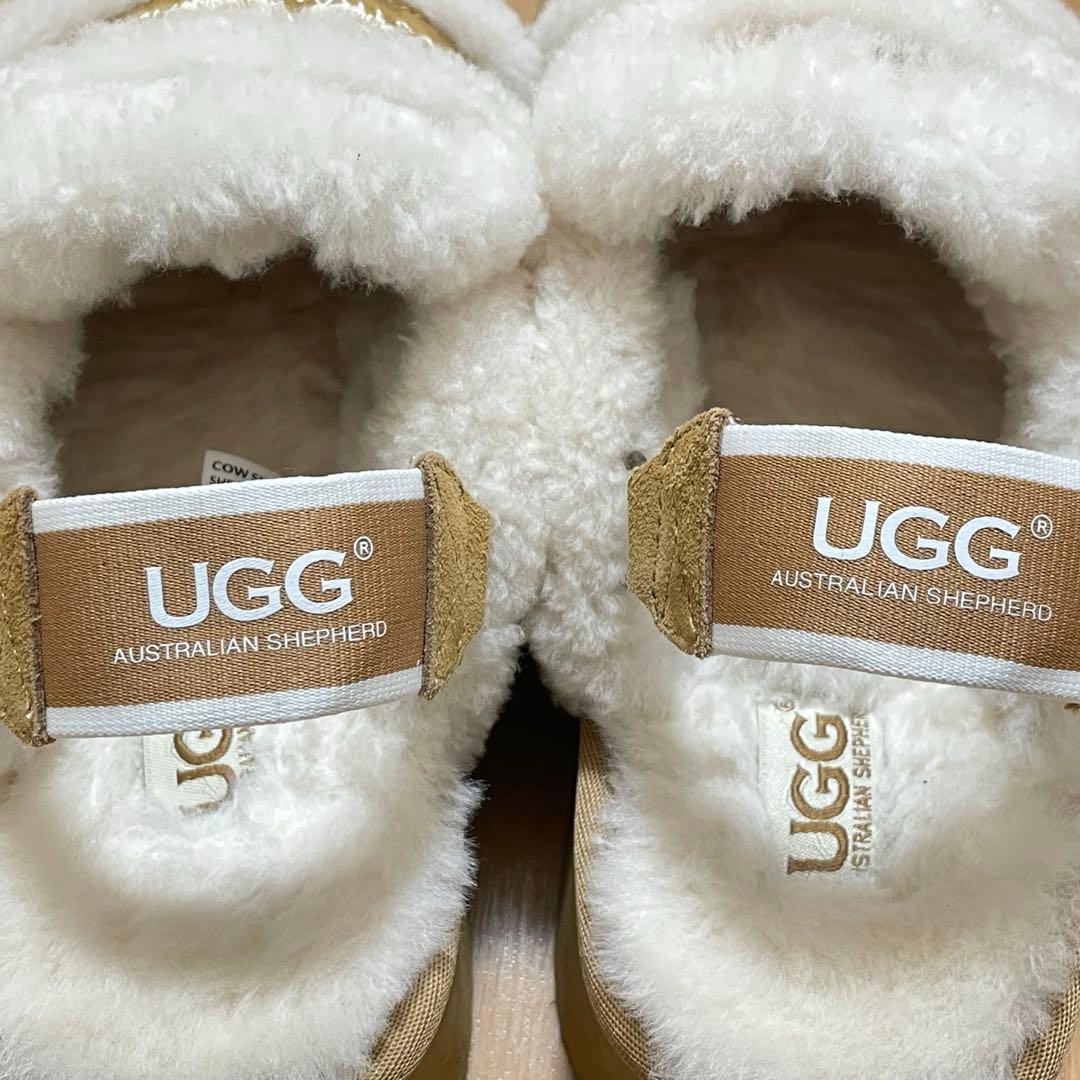UGG AUSTRALIAN SHEPHERD ベージュ ムートンブーツ