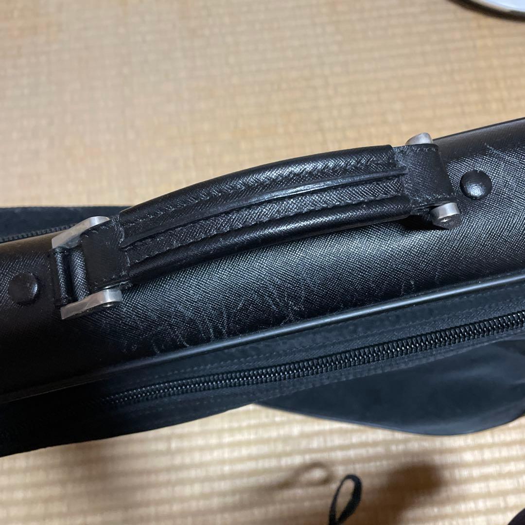 PRADA ブラック ナイロン ビジネスバッグ
