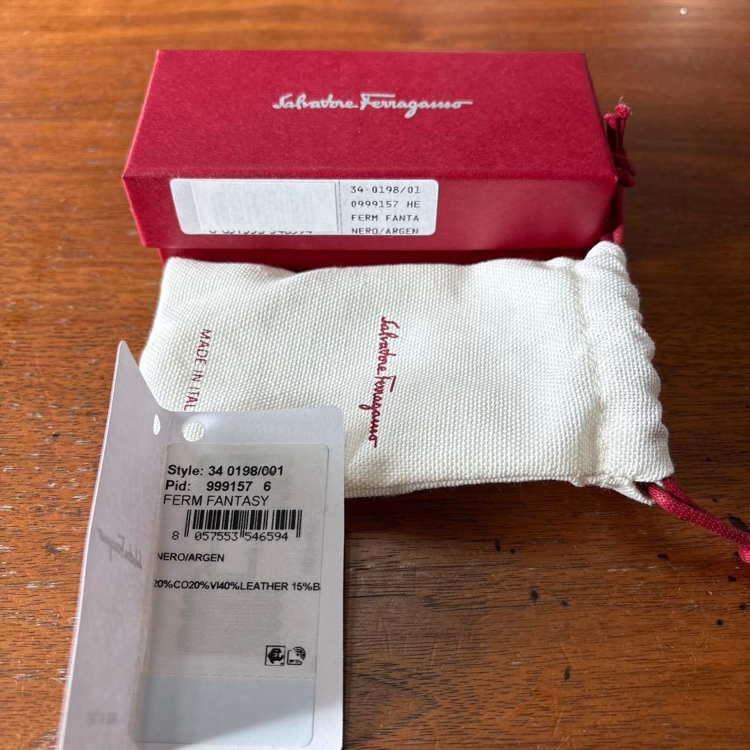 フェラガモ⭐︎バレッタ