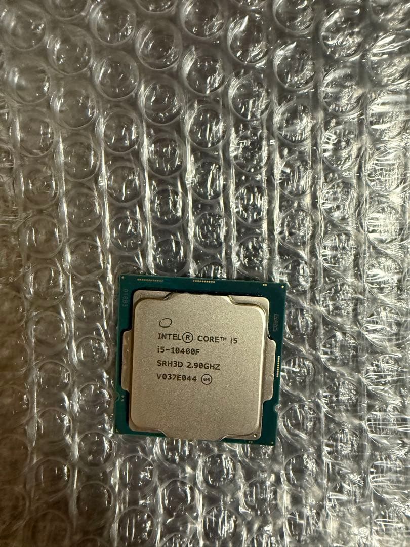 CPU Intel Core i5-10400F CPU 2.90GHz