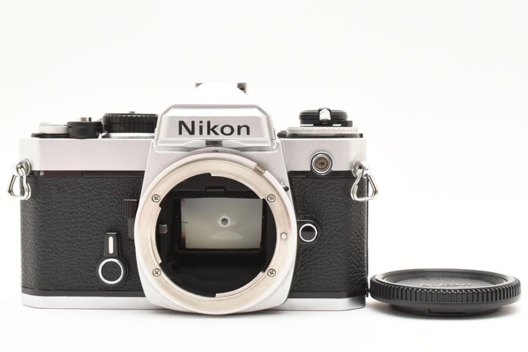 超美品 NIKON FE シルバー フィルムカメラ　モルト新品交換済 M297