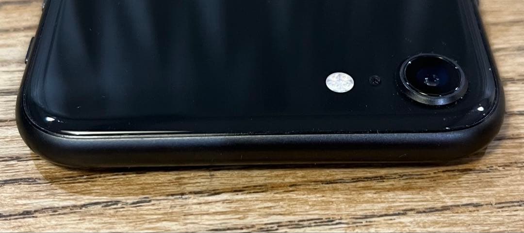 Apple　iPhone 8 本体　バッテリー100% SIMロックなし