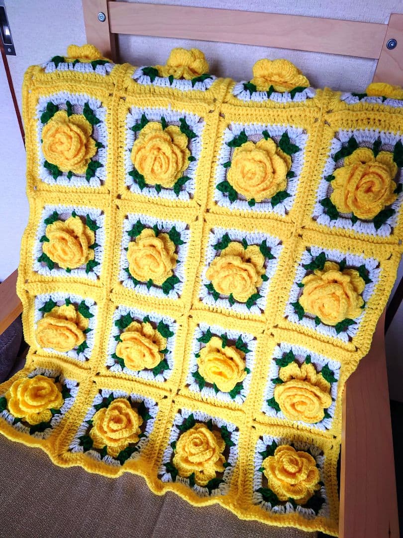 ハンドメイド 薔薇 モチーフ グラニースクエア ブランケット かぎ針編み