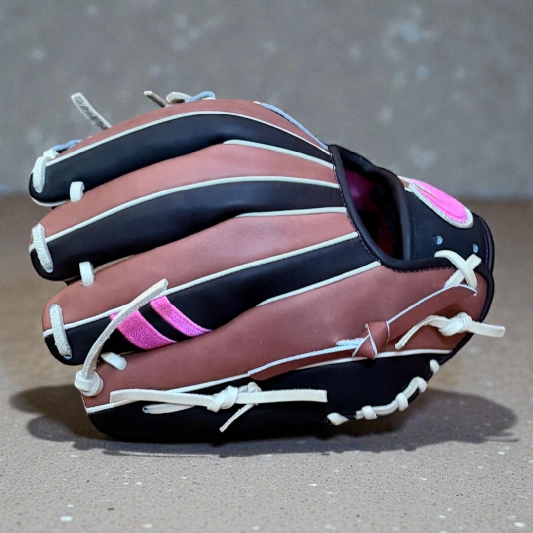 n*i様 【日本未発売】ナイキ 硬式野球グローブ