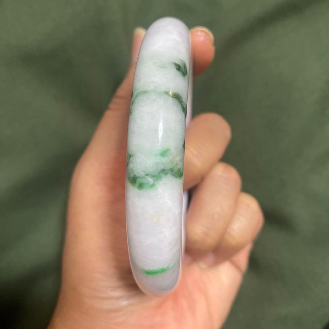 ミャンマー産 天然翡翠バングル 57.2mm 幅13.3mm 紫×緑 ピンクぽい