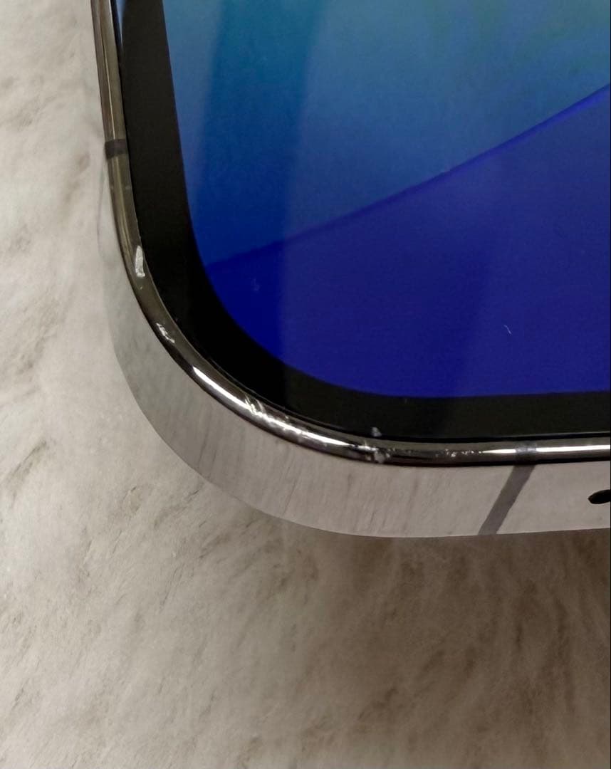 グエン　ホアンiPhone 13 Pro Max 256GB 本体