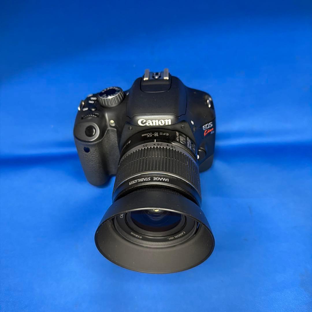 Canon EOS kiss X4一眼レフデジタルカメラ　18-55ｍｍレンズ付
