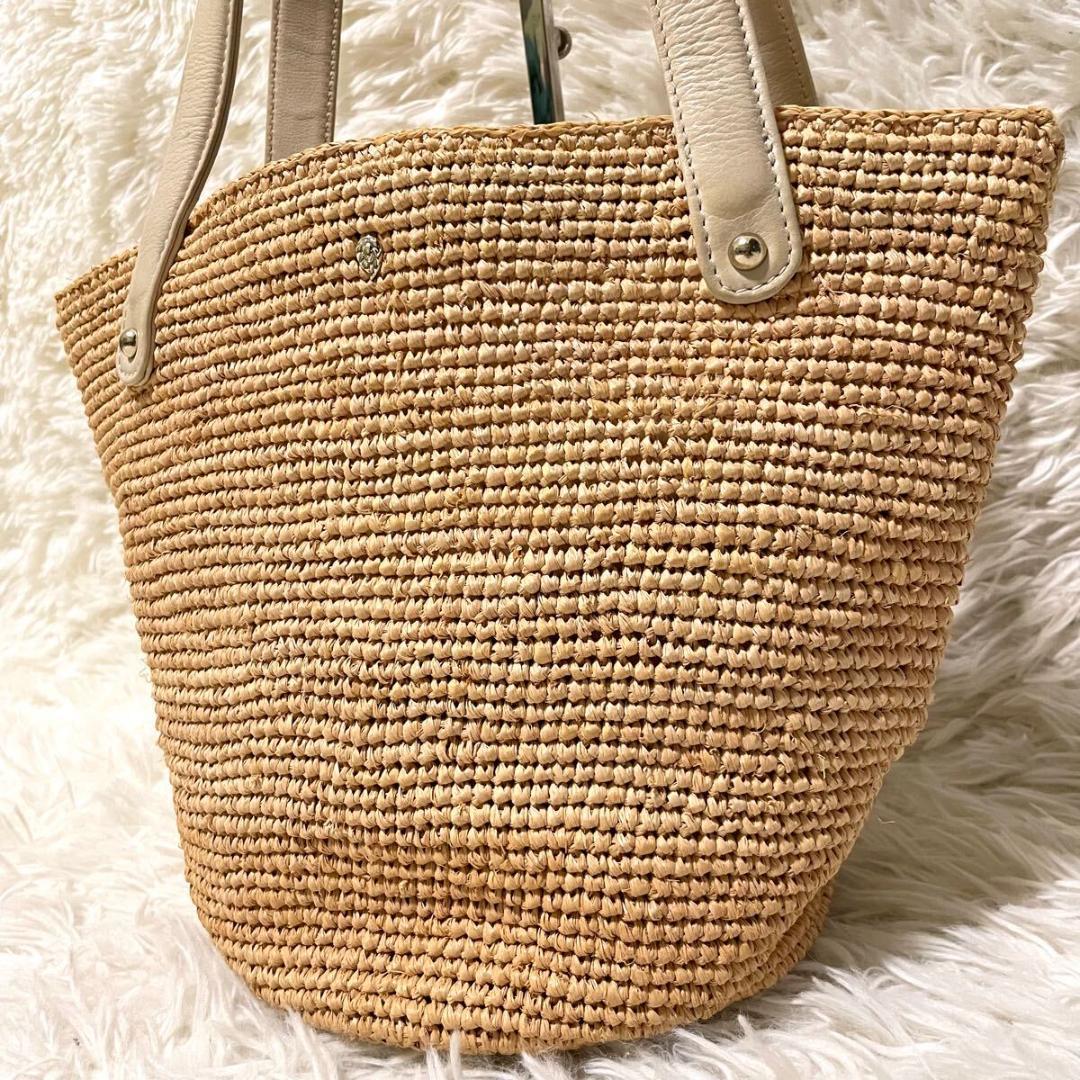 ヘレンカミンスキー カゴトートバッグ 舟形 ラフィア レザーハンドル チャーム